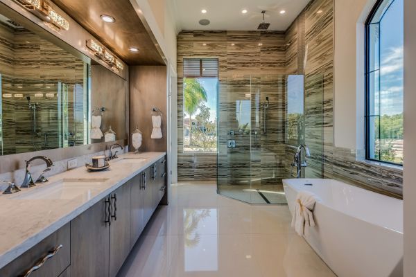 Cost of Luxury Bathroom Remodeling in Palmetto