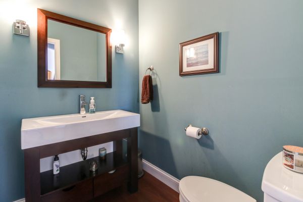 Cost of Powder Room Construction in Palmetto